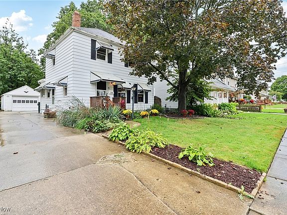 2nd image of 318 Firwood Ave