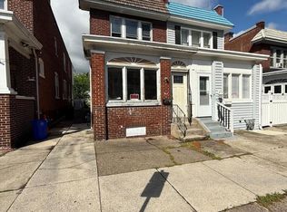 2638 Lexington St, Harrisburg, PA 17110