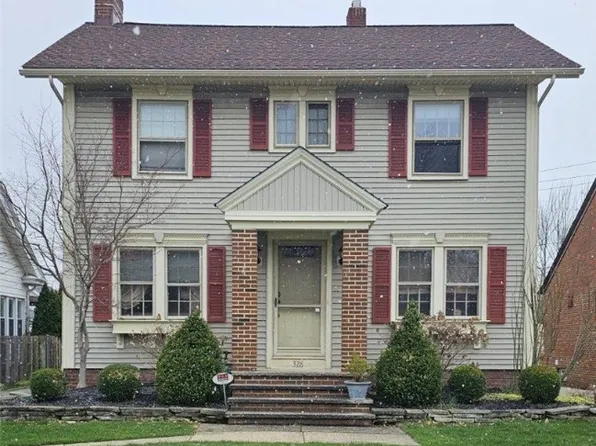 328 Cornwall Rd, Rocky River, OH 44116