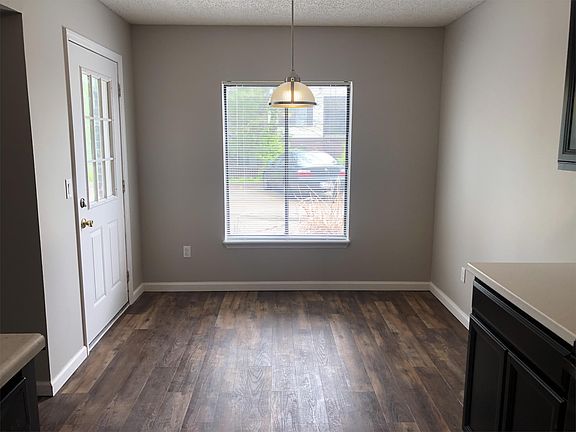 4th image of 996 Gordon Smith Blvd APT 3