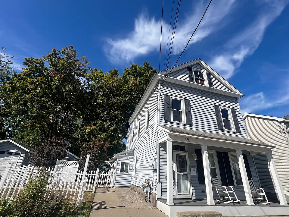 191 Elm St #1
