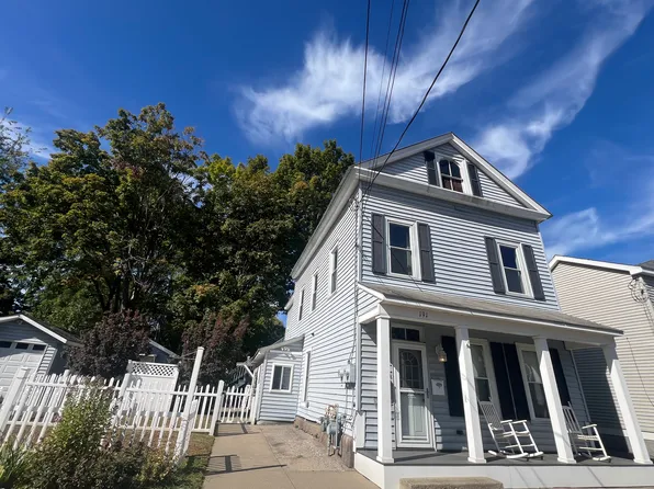 191 Elm St Unit 1, Saratoga Springs, NY 12866