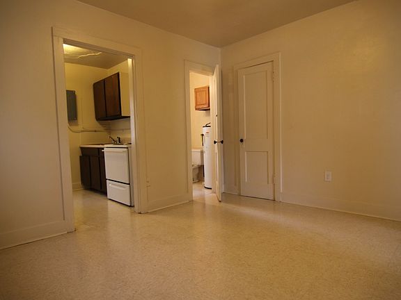 5th image of 749 Robb Ave #749B