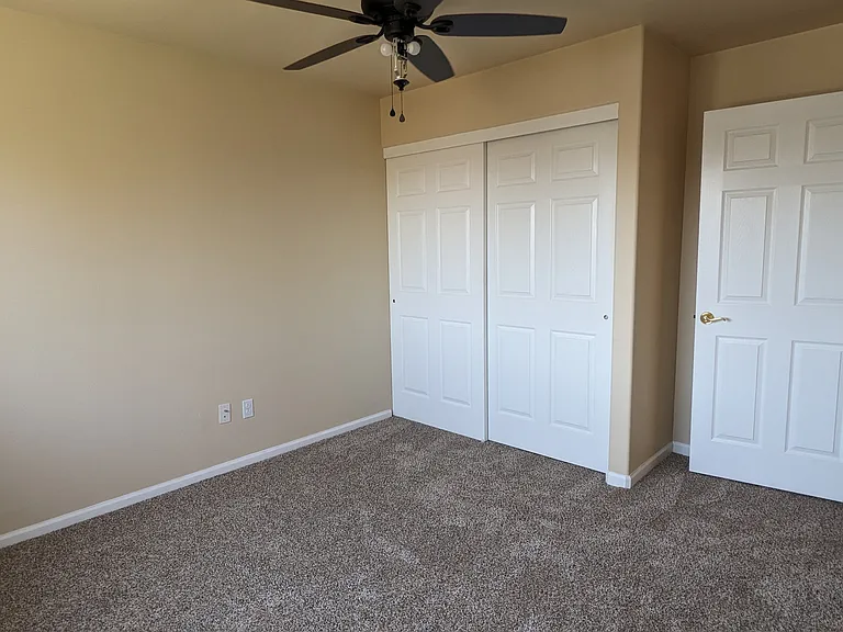 3653 Boot Spur Ct — Photo 32