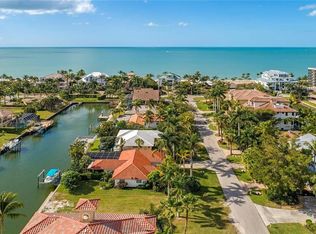 148 Seabreeze Ave, Naples, FL 34108