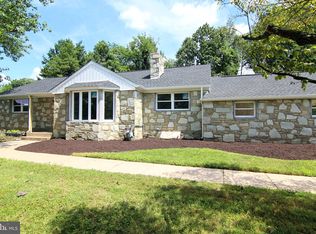1087 Sparrow Rd, Jenkintown, PA 19046