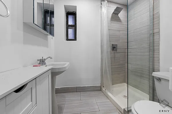 Rented by ERNY LLC | media 9