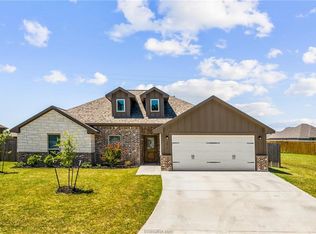 2910 Archer Dr, Bryan, TX 77808