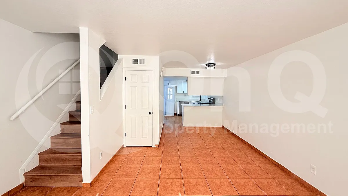 2 bed, 2.0 bath, 950 sqft, $1,450 — Photo 3