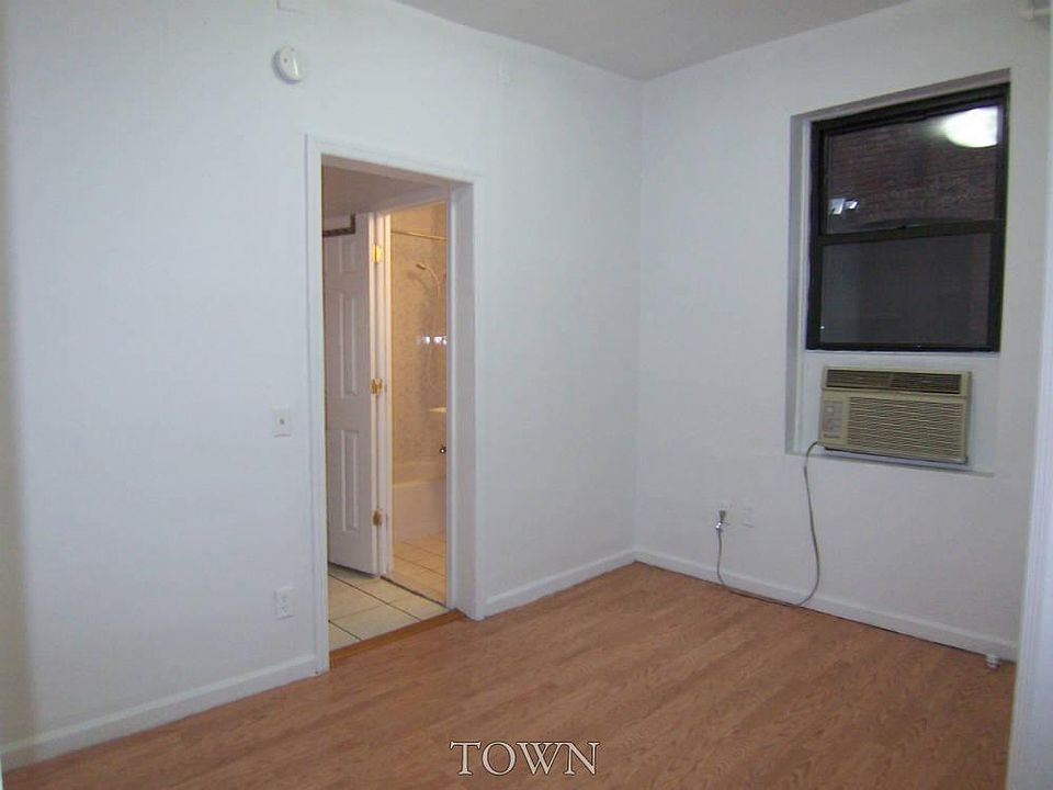1st image of 390 Broome St APT 7