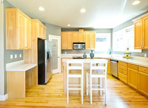5th image of 8606 NE 34th Way
