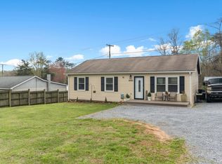 2050 Hawkins Mill Rd, Lynchburg, VA 24503