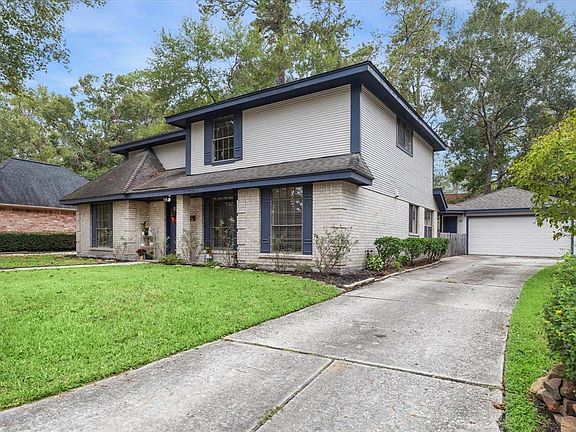 2nd image of 2727 Silver Falls Drive