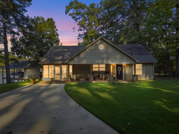 43 Frank St, Mount Vernon, TX 75457