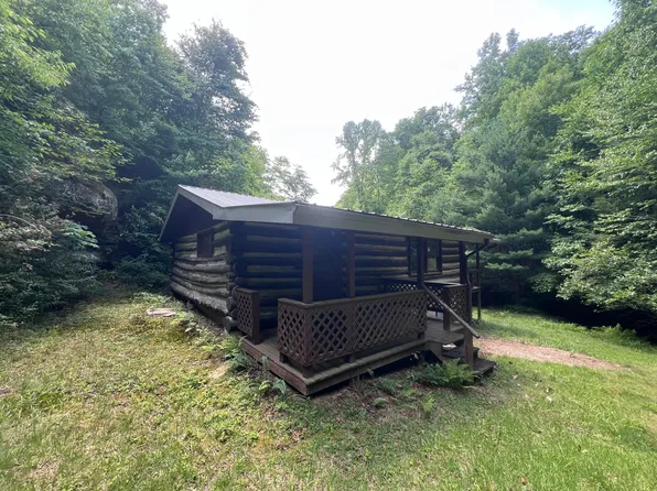 207 Jim Hollow Rd, Pineville, KY 40977