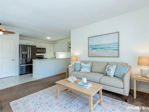 140 Uwapo Rd APT 55-205, Kihei, HI 96753