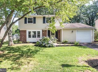405 Hudson Dr, Newark, DE 19711