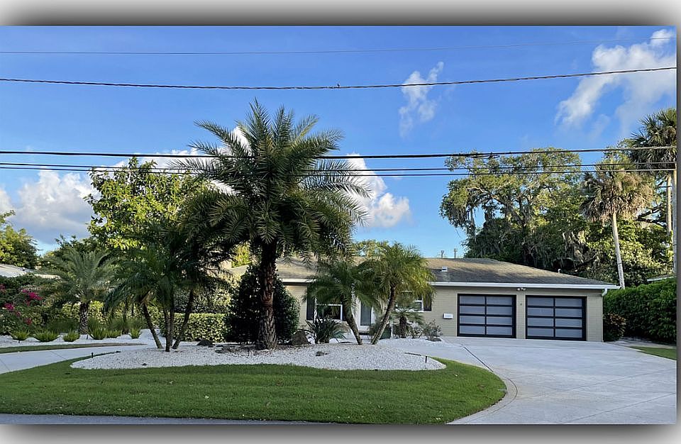 1st image of 107 9th St