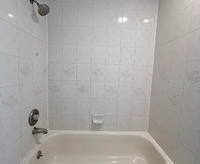 40 Eisenhower Dr — Photo 29