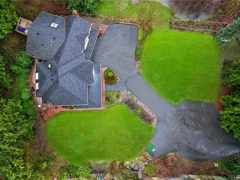 11922 Issaquah Hobart Rd SE — Photo 39