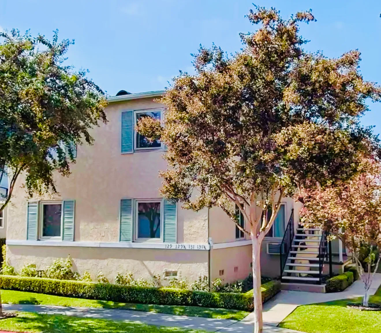 2 bed, 975 sqft, $2,325 — Photo 3