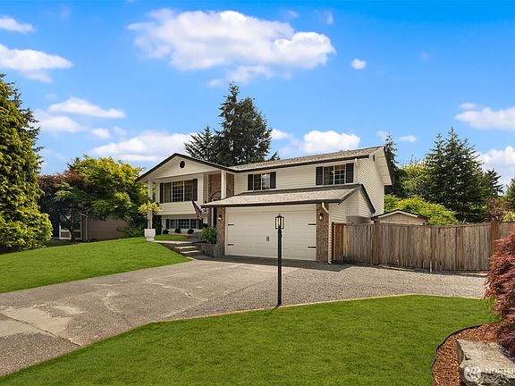 4th image of 8604 120th Street Ct E
