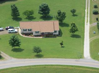 1446 Wells Rd, Marble, NC 28905