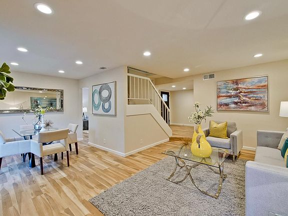3rd image of 10207 Camberley Ln