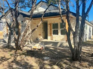 645 Mockingbird Cv, Canyon Lake, TX 78070