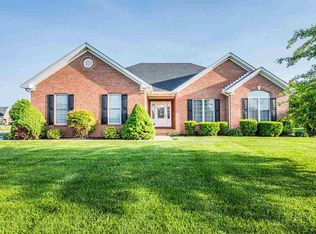 673 Summerlin Dr, Bowling Green, KY 42104
