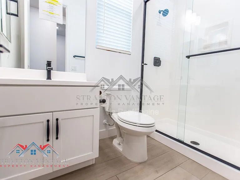 15075 W McKinley St — Photo 9