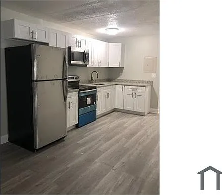 5035 D St SE #103