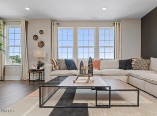 36 Primrose Court, Manalapan, NJ 07726