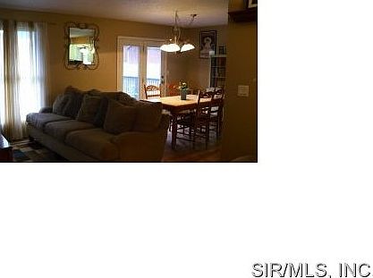 3rd image of 213 Summit Hill Dr