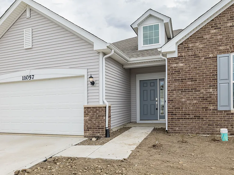 11057 Charles Dr — Photo 30