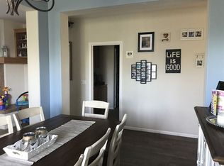 1631 Clover Ln, Santa Rosa, CA 95401