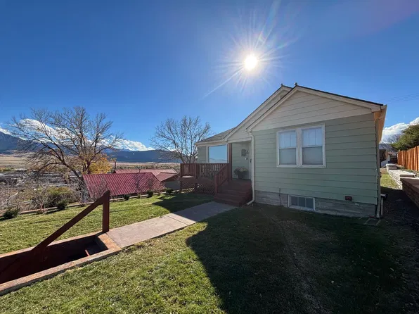 515 N Main St, Livingston, MT 59047