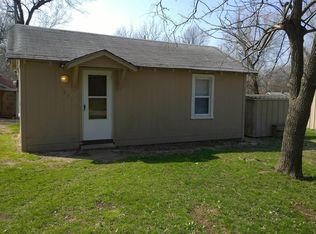 2227 N Holt Ave, Springfield, MO 65803
