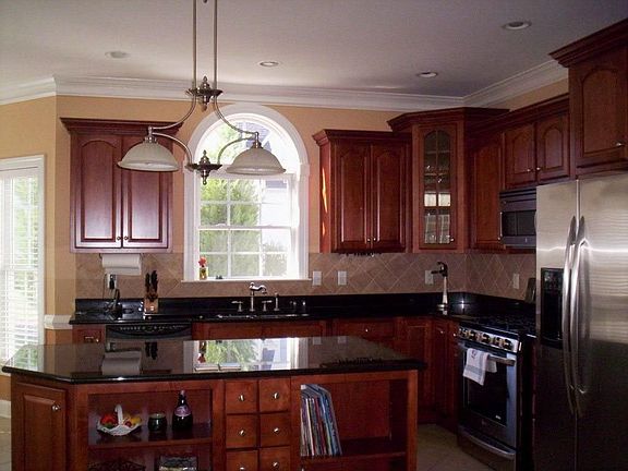 4th image of 14201 Medinah Pl