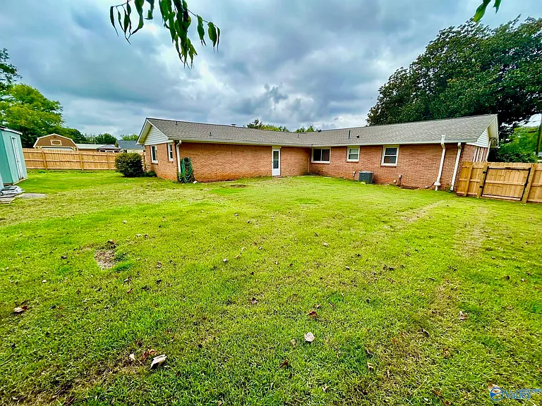 5623 Alta Dena St SW — Photo 37