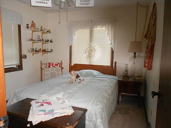 5th image of 6095 Enola Ave