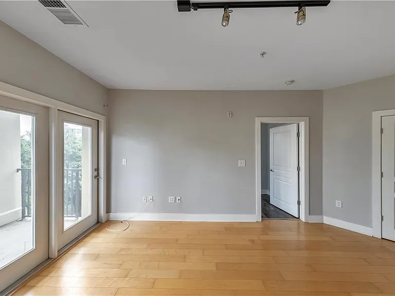 799 Hammond Dr #219 — Photo 13