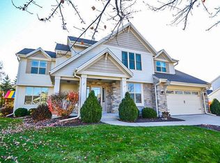 2223 Deer Path, Waukesha, WI 53189