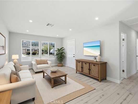 3rd image of 6289 Dana Ave