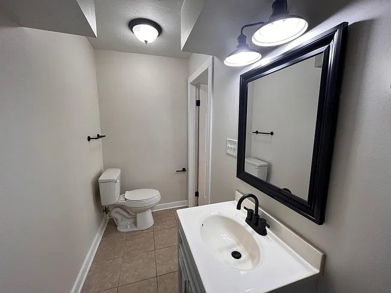 8829 Croton Rd — Photo 10
