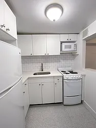 Rented by Mallory Management Corp