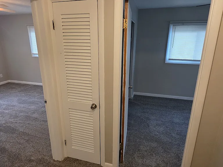 16200 Maplewood Ct — Photo 14