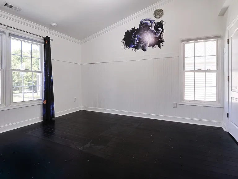 1628 Great Falls St — Photo 41