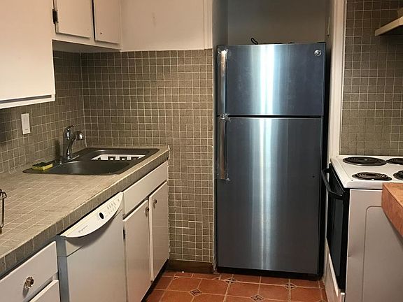 2nd image of 8933 Gaylord Dr APT 177
