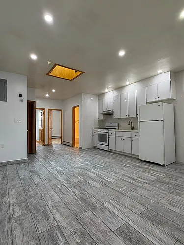 4216 Bell Blvd #2 Photo 1